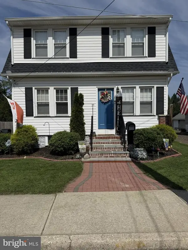 21 Church St, PENNSVILLE, NJ 08070