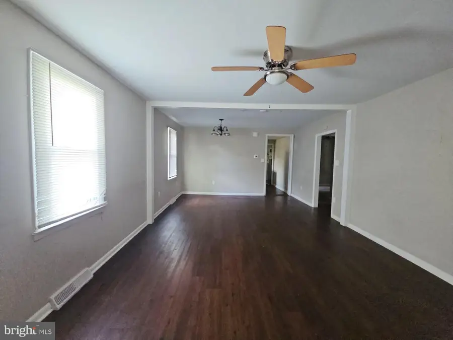 56 Harding Ave, Pennsville, NJ 08070 - #3