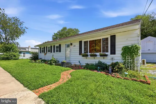 120 Lincoln Dr, PENNSVILLE, NJ 08070