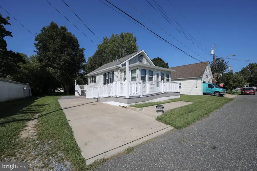 7 High St, Quinton, NJ 08072 - #3