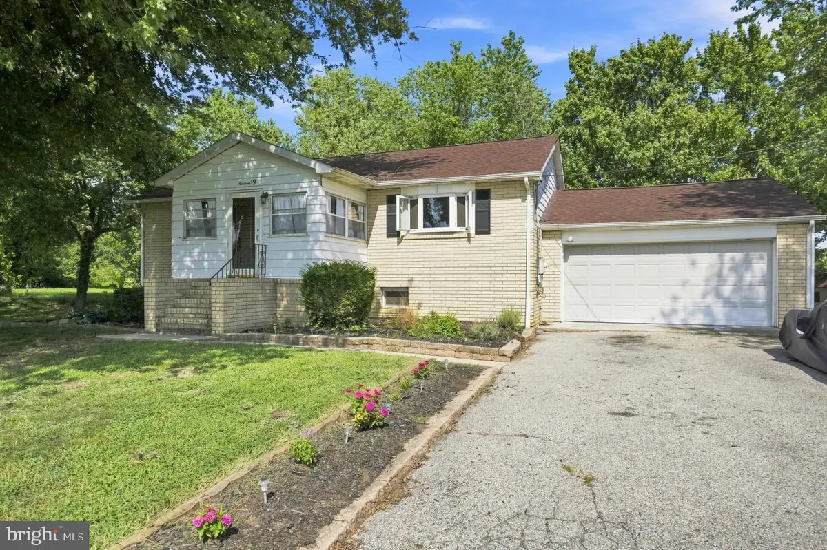 19 S Tilbury Rd, Salem, NJ 08079 - #1