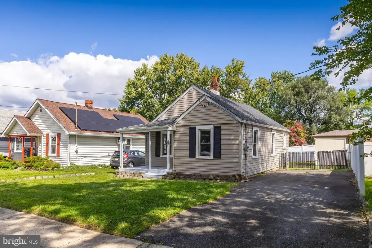 50 Jenkins Ave, Pennsville, NJ 08070 - #1