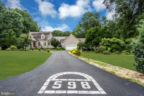 598 Sorenson Dr, CARNEYS POINT, NJ 08069