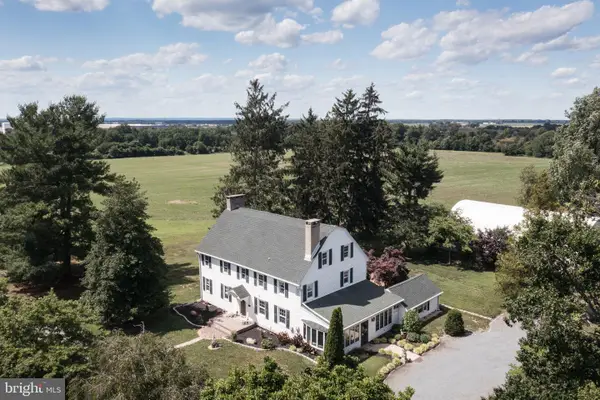 92 Warner Rd, PILESGROVE, NJ 08098