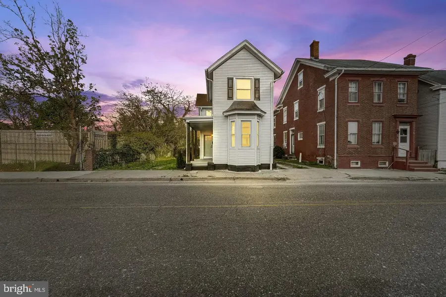4 Walnut St, Salem, NJ 08079 - #3