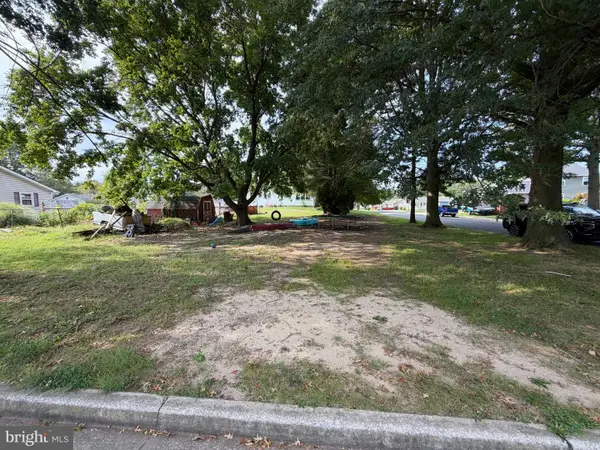 52 Miramar Dr, PENNSVILLE, NJ 08070
