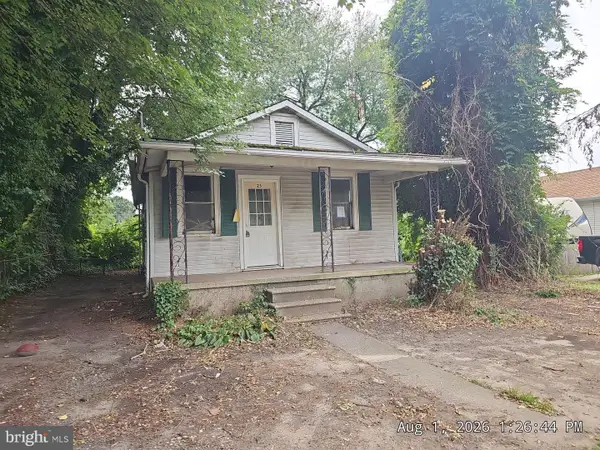 25 Chester Ave, PENNSVILLE, NJ 08023