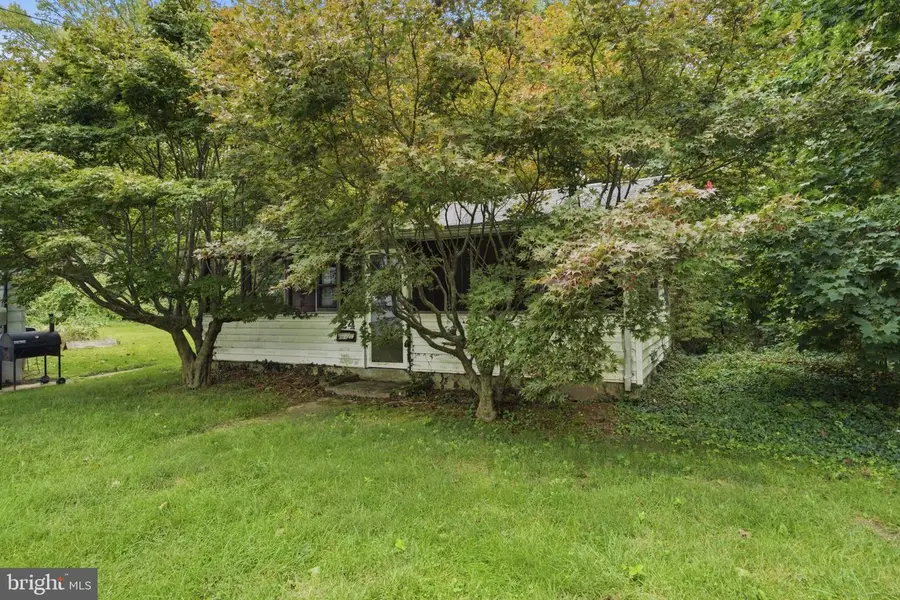 24 Elm St, Salem, NJ 08079 - #3