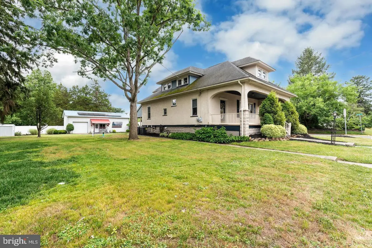 76 Broad St, Elmer, NJ 08318 - #1