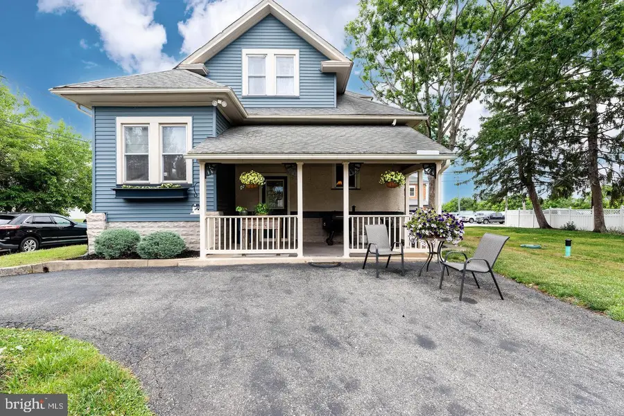 76 Broad St, Elmer, NJ 08318 - #3