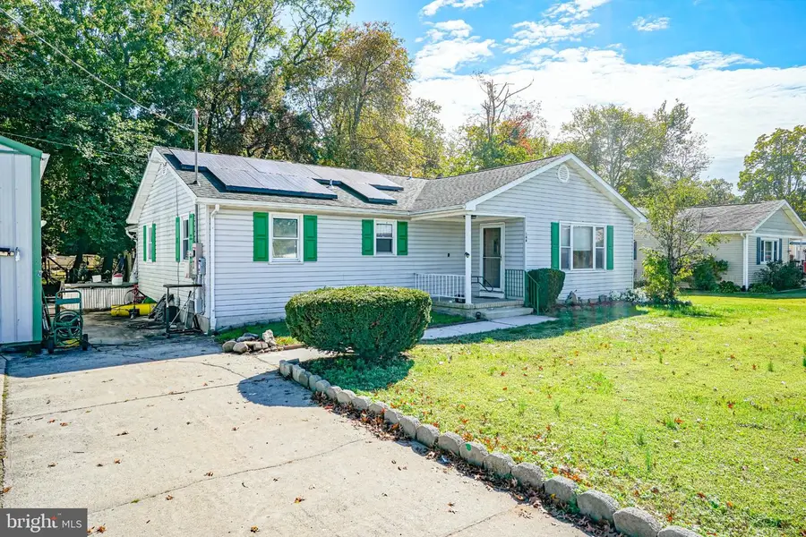 144 Delaware Dr, Pennsville, NJ 08070 - #2