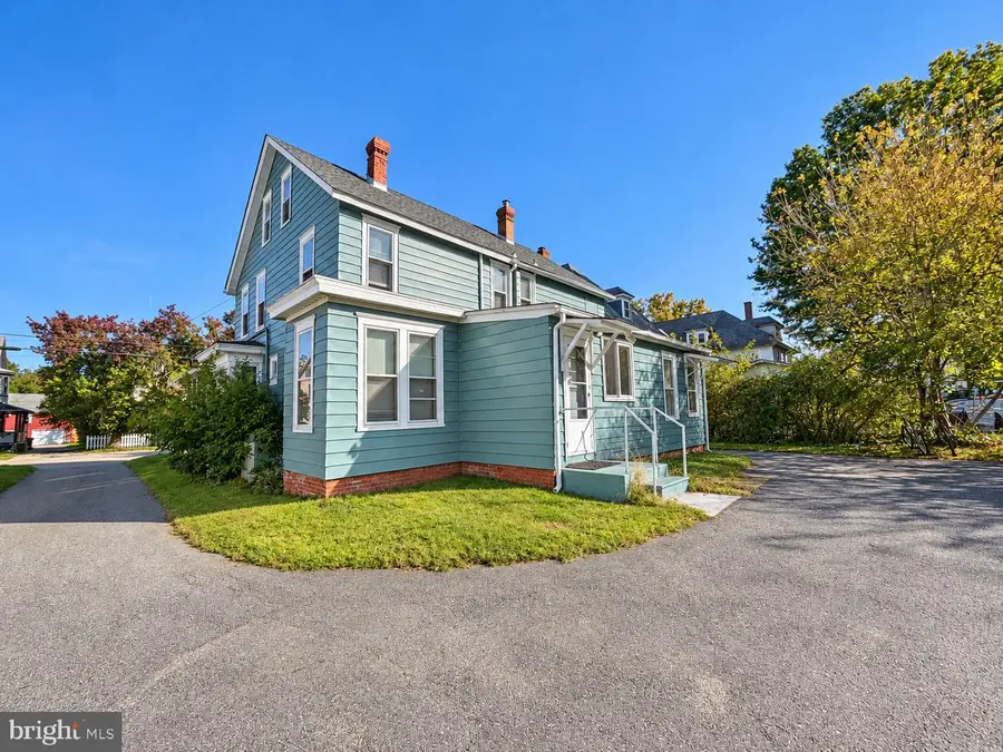 34 Bowen Ave, Woodstown, NJ 08098 - #2