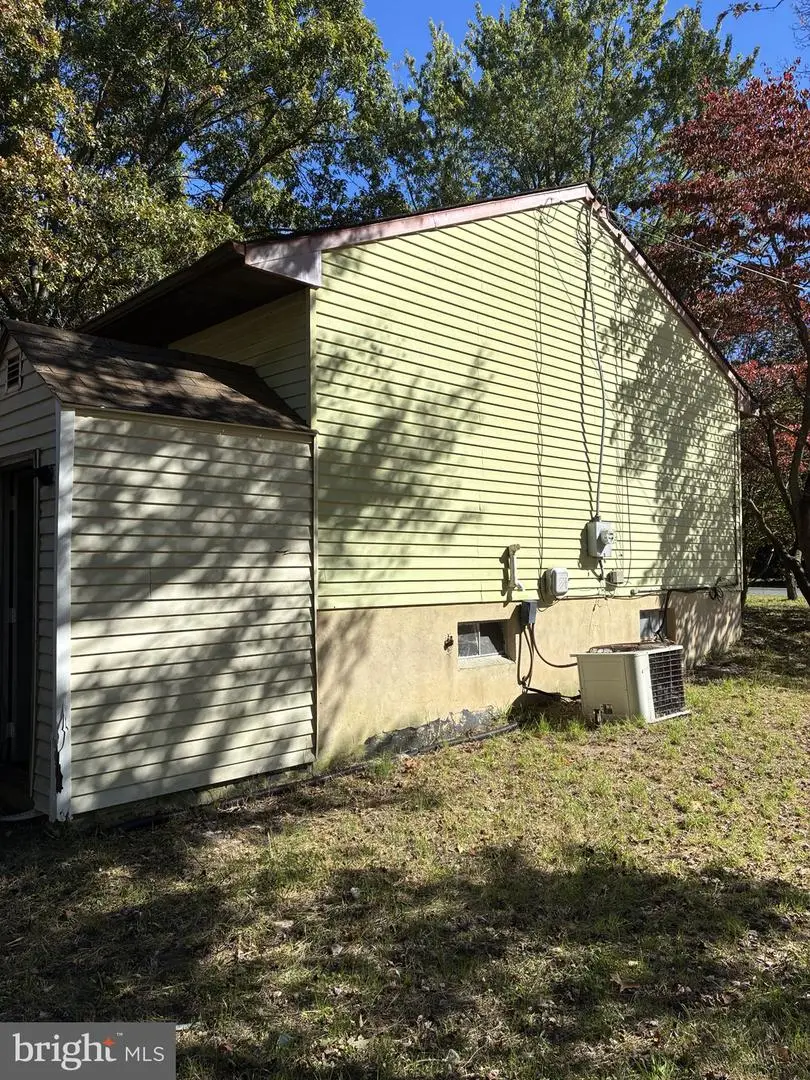11 Avis Mill Rd, Pilesgrove, NJ 08098 - #3