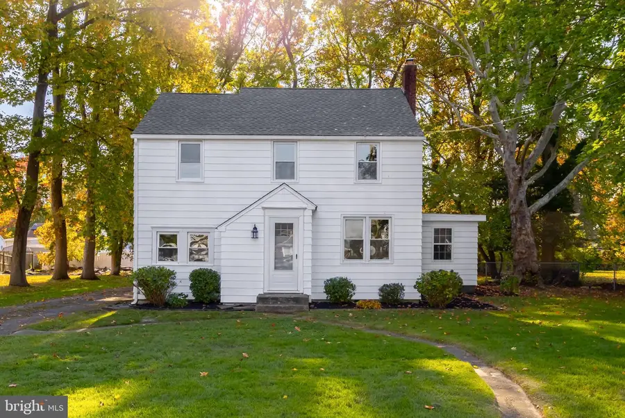 44 Maplewood Ave, Carneys Point, NJ 08069 - #2