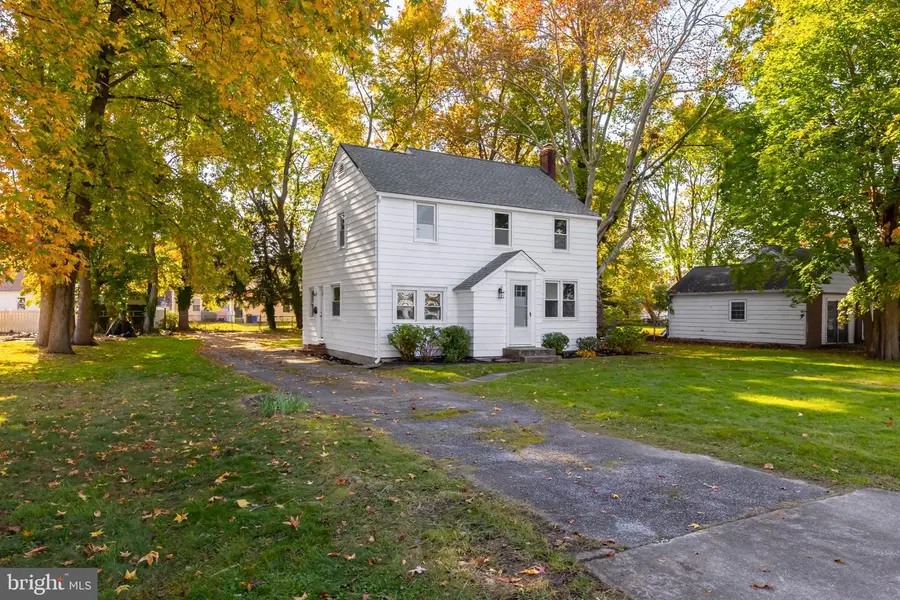 44 Maplewood Ave, Carneys Point, NJ 08069 - #3