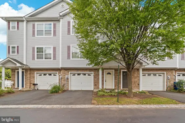 20 Alfred Ave, SOMERSET, NJ 08873