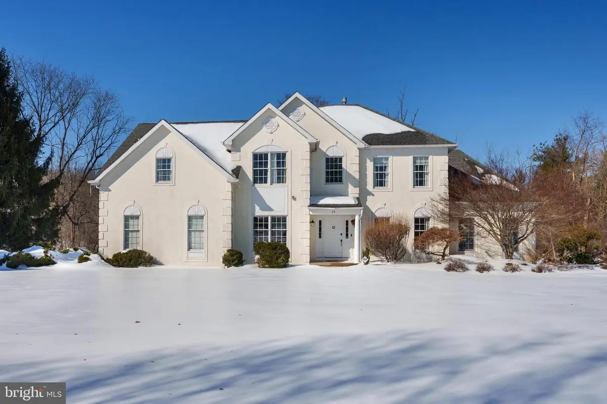 25 Golf View Dr, Princeton, NJ 08540 - Image #1