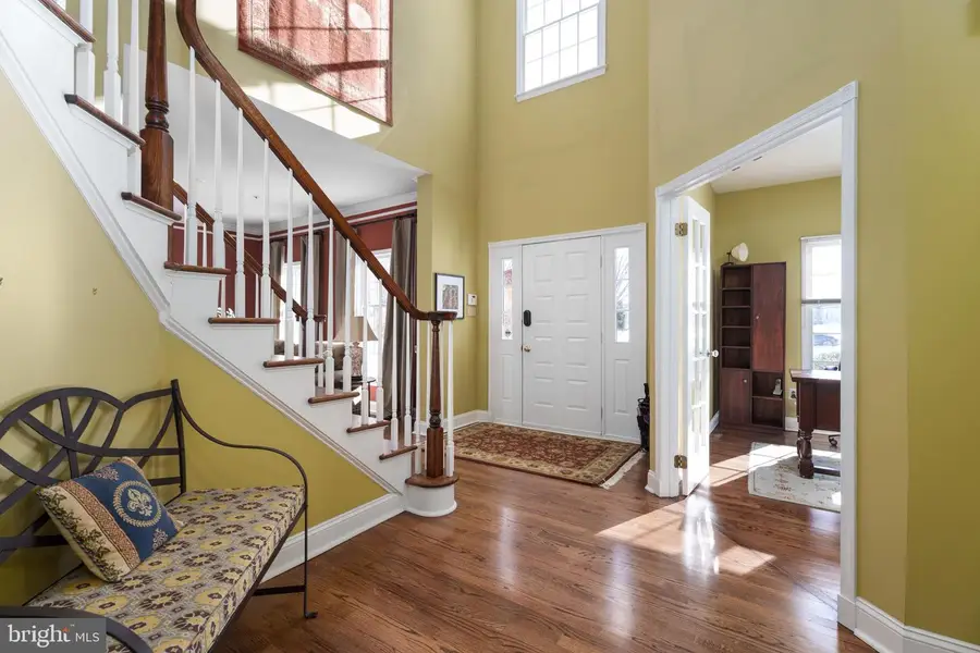 25 Golf View Dr, Princeton, NJ 08540 - Image #2