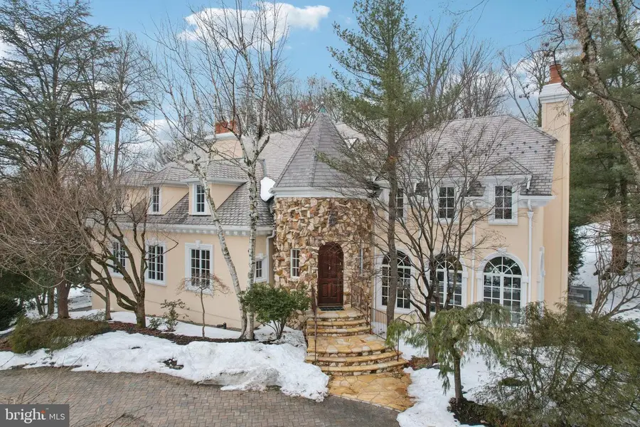 19 Glenview Dr, Warren, NJ 07059 - #2