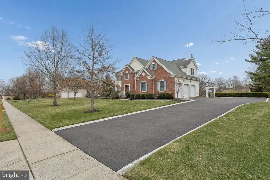 11 Petrik Farm Rd, Hillsborough, NJ 08844 - #2