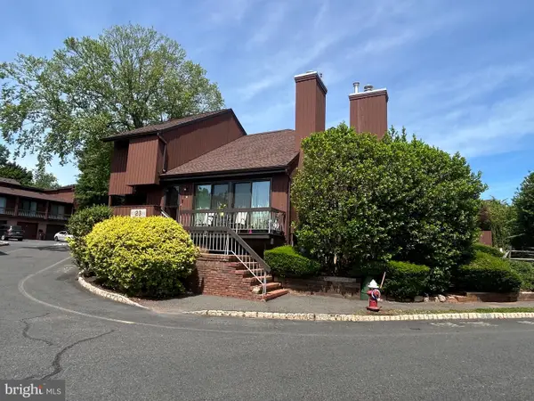 23 Bloomingdale Dr #apt. 1a, HILLSBOROUGH, NJ 08844