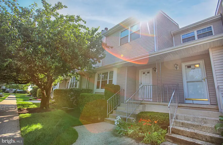194 Driscoll Ct, Somerset, NJ 08873 - #2