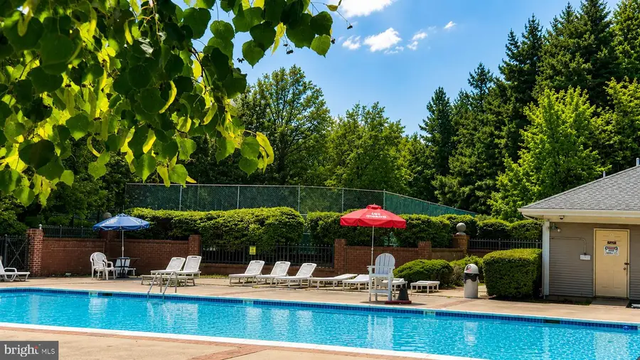 216 Sapphire La Ln, Franklin Park, NJ 08823 - #3