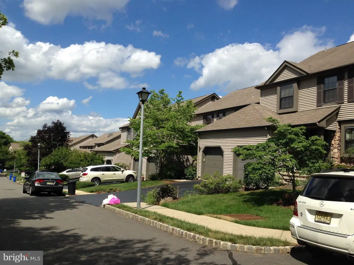 51 Manor Dr, Princeton, NJ 08540 - #1