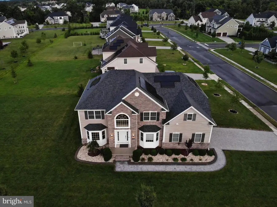 18 Surrey Ln, Belle Mead, NJ 08502 - #3
