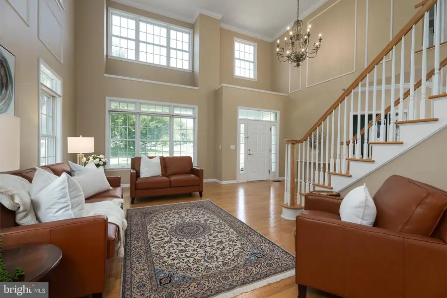 2 Aronimink Ct, Montgomery, NJ 08558 - #3