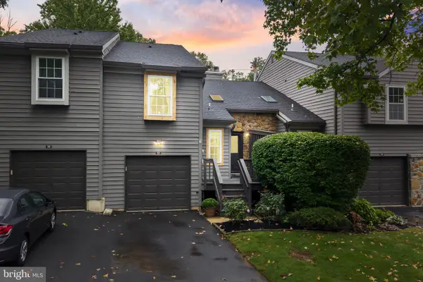 3 Brookline Ct, PRINCETON, NJ 08540