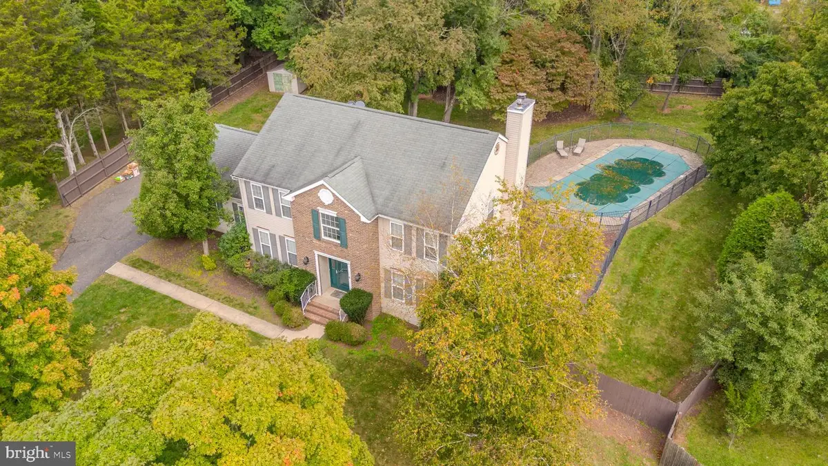 6 Fountain Dr, Somerset, NJ 08873 - #1