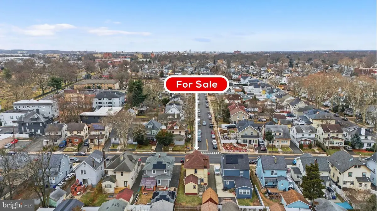 39 Hollywood Ave, Hillside, NJ 07205 - Image #1