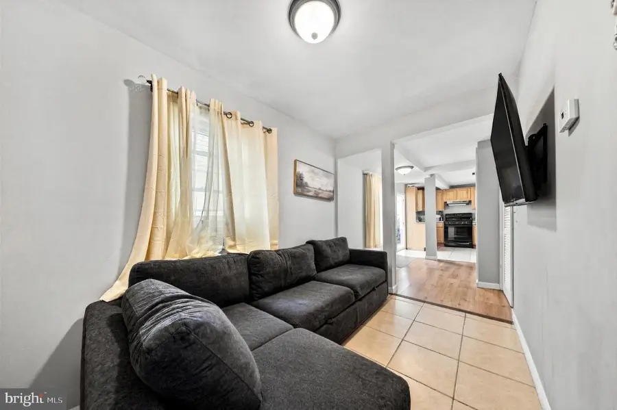 212 Port Ave, Elizabethport, NJ 07206 - #2