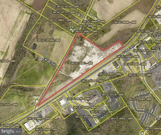 83 Hunterstown Rd, Gettysburg, PA 17325 - Image #1