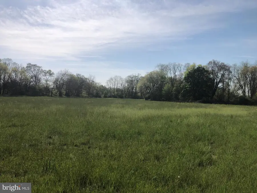 162 Newark St, Littlestown, PA 17340 - Image #2