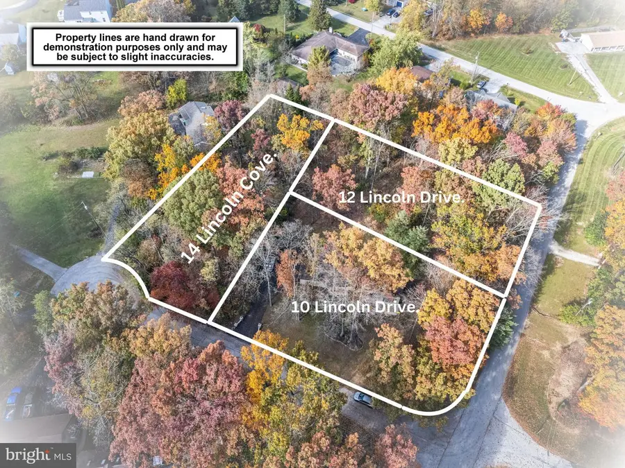 12 Lincoln Dr, East Berlin, PA 17316 - Image #2