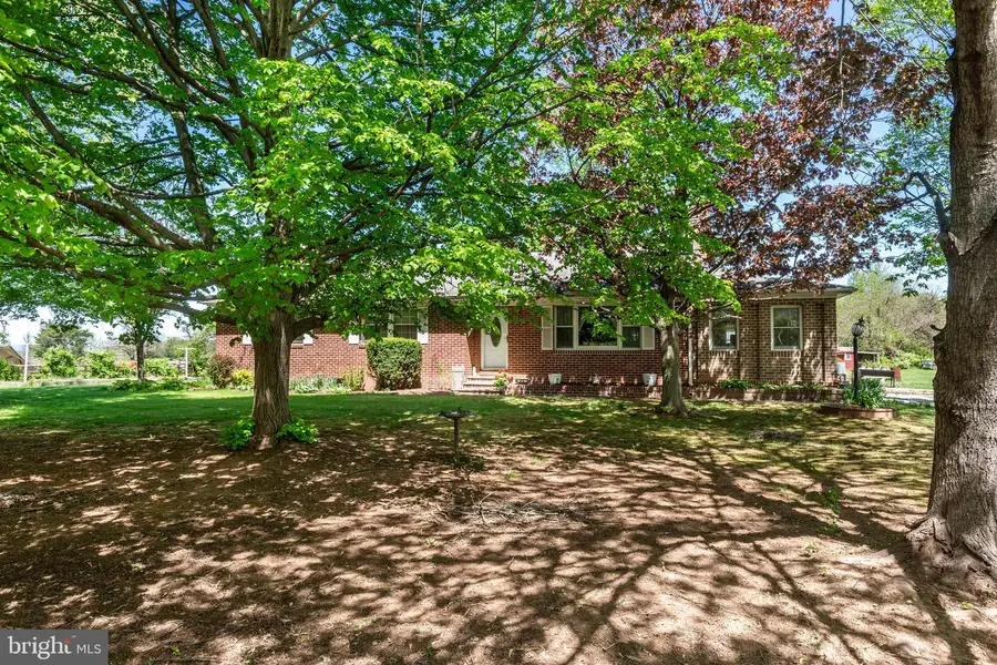 2226 Harney Rd, Littlestown, PA 17340 - Image #2