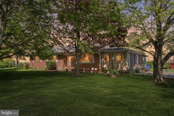 2226 Harney Rd, LITTLESTOWN, PA 17340