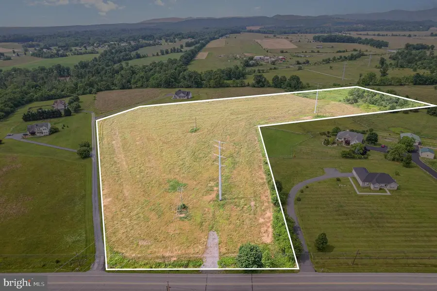 2170 Chambersburg Rd, Gettysburg, PA 17325 - Image #2