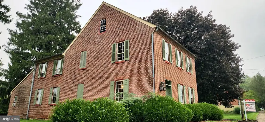 206 E King St, East Berlin, PA 17316 - Image #3