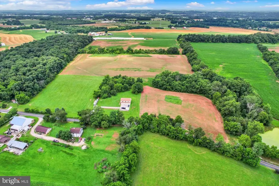 76 Kohler School Rd, New Oxford, PA 17350 - Image #3