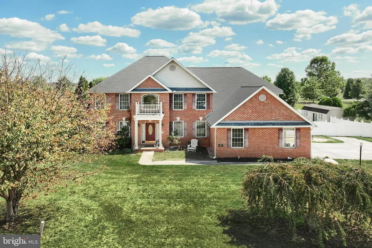 37 Amanda Dr, Littlestown, PA 17340 - Image #1