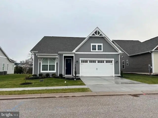 11 Rocky Green Ln, Gettysburg, PA 17325 - Image #1