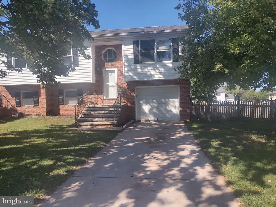 28 Town Cir, Abbottstown, PA 17301 - Image #3