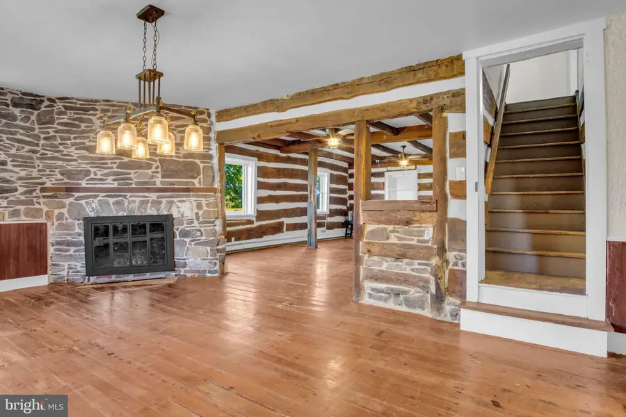 2595 Table Rock Rd, Biglerville, PA 17307 - Image #2