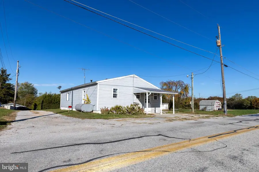 254 Mount Misery Rd, New Oxford, PA 17350 - Image #2