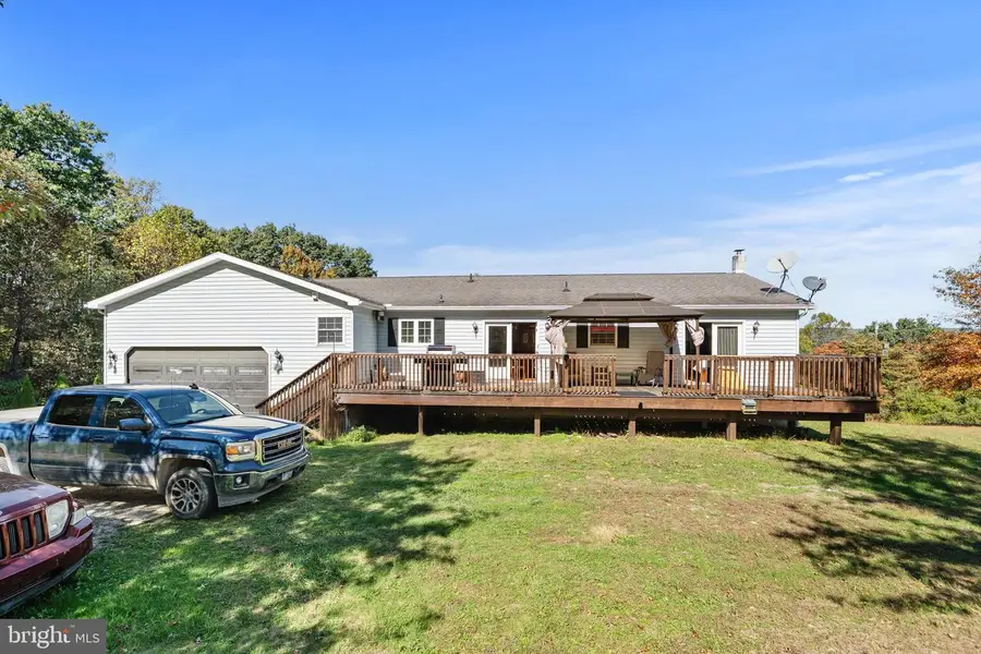 225 Pine Ridge Rd, Aspers, PA 17304 - Image #2