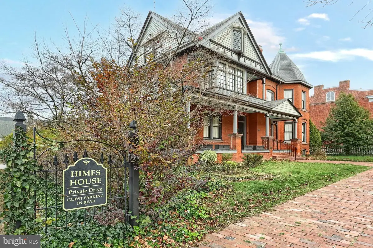 104 Lincoln Way West, New Oxford, PA 17350 - Image #1