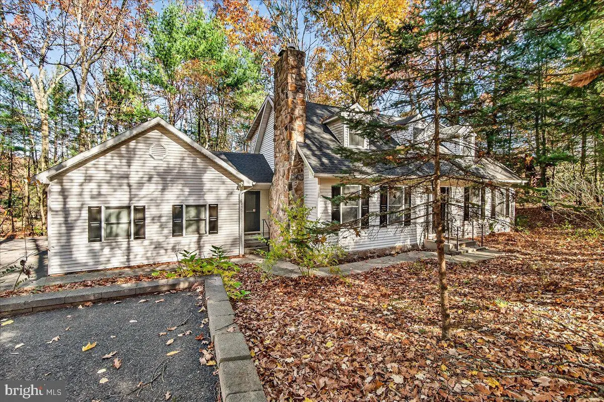 19 White Pine Dr, Orrtanna, PA 17353 - Image #1